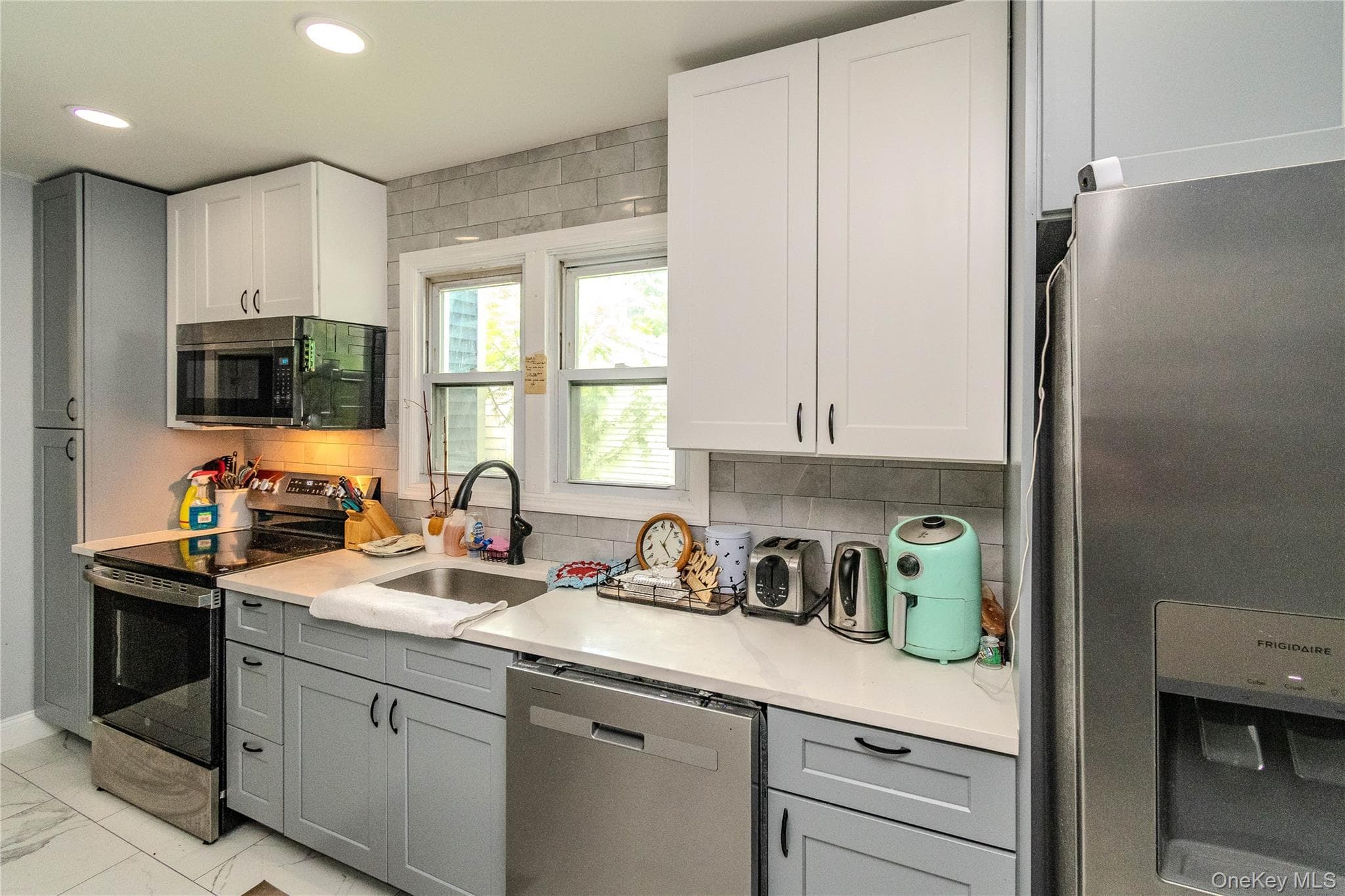 120 Vineyard Avenue thumbnail 14
