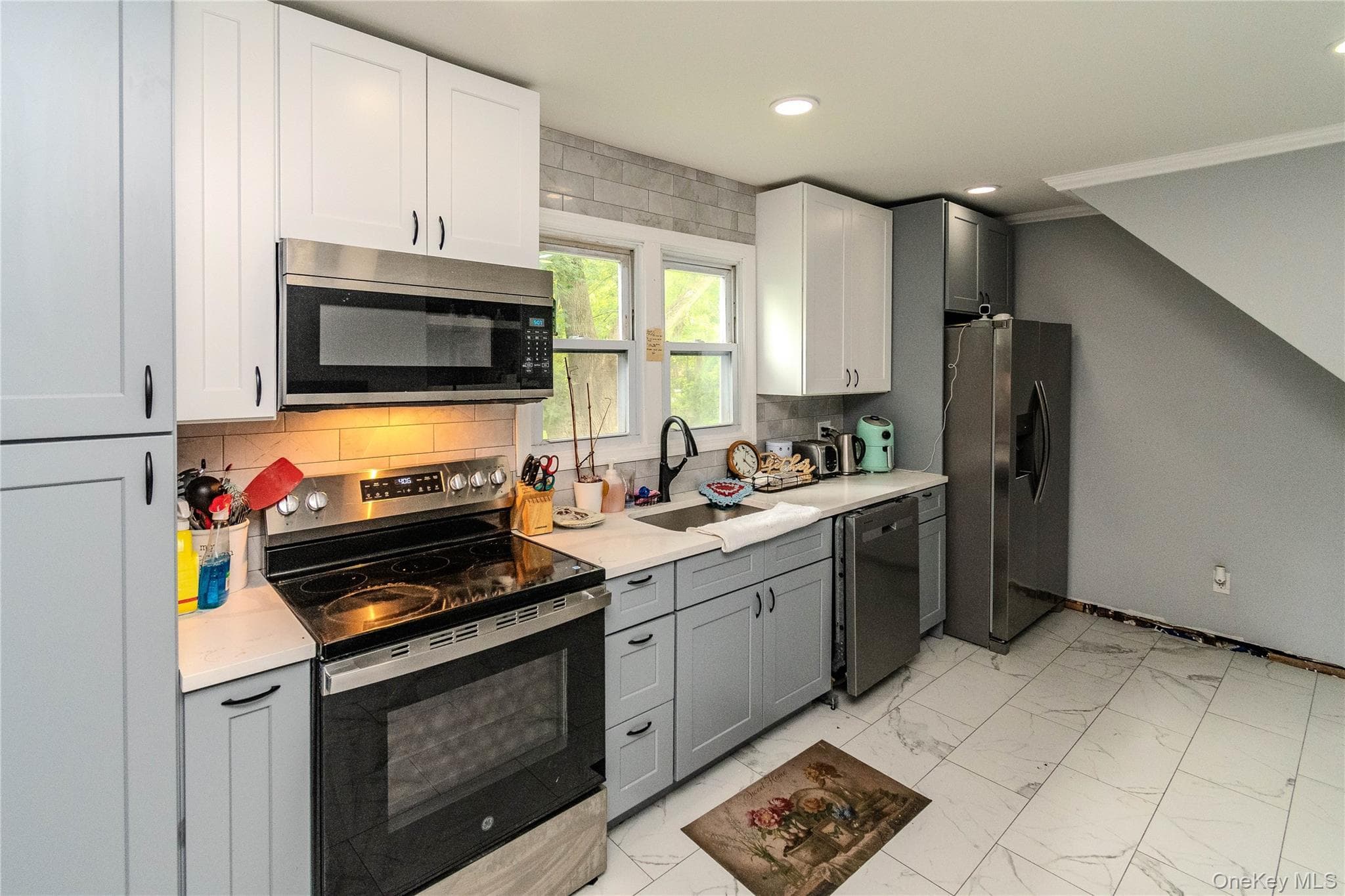 120 Vineyard Avenue thumbnail 13