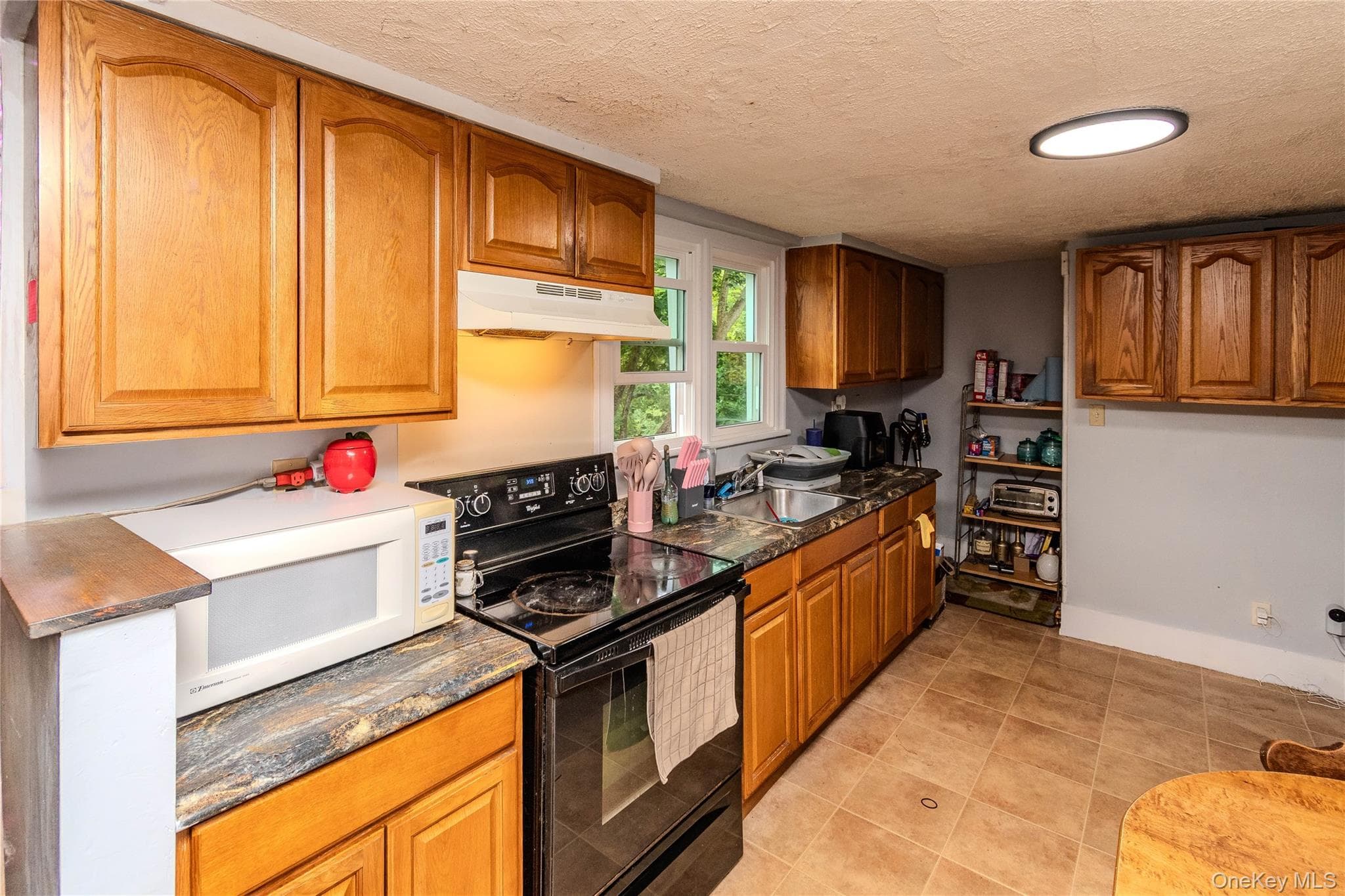 120 Vineyard Avenue thumbnail 7