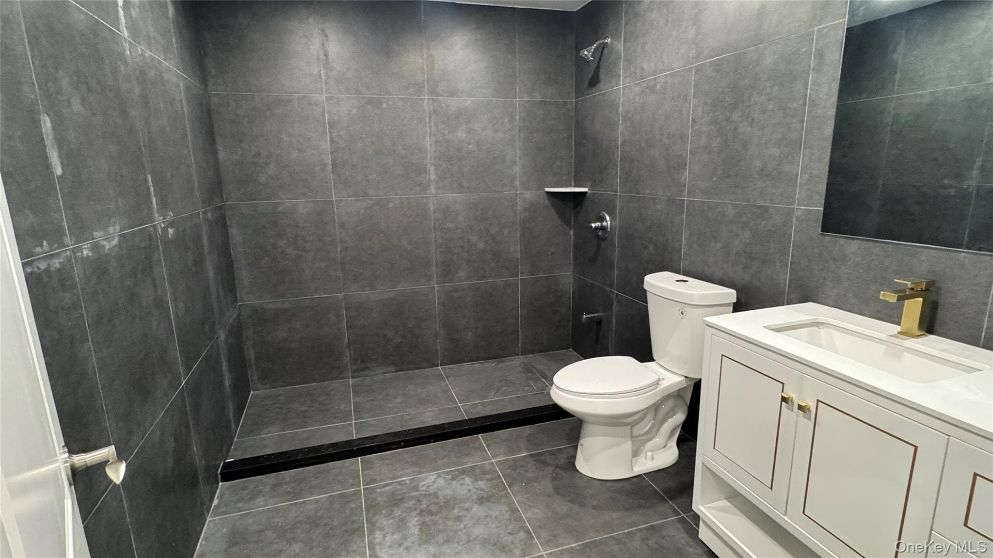 20 Kettlepond Road thumbnail 19