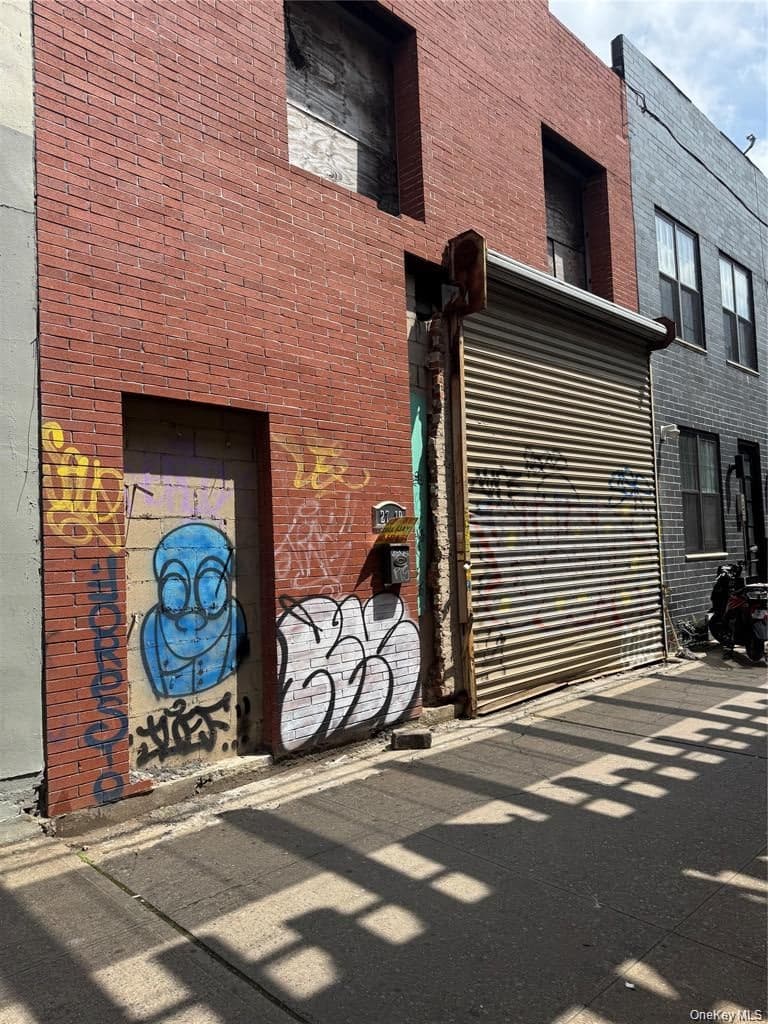 2719 Fulton Street, Brooklyn