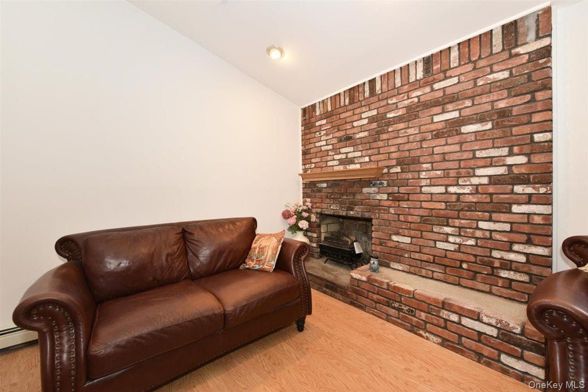 17 Greenvale Drive thumbnail 7