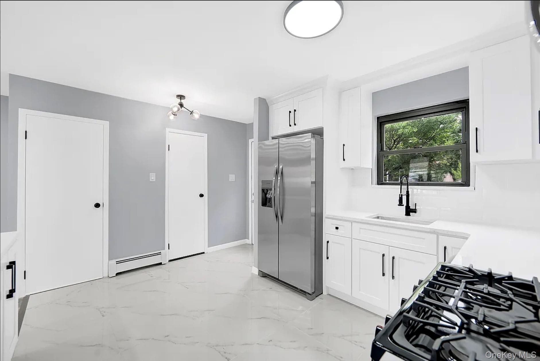 326 Berriman Street thumbnail 2