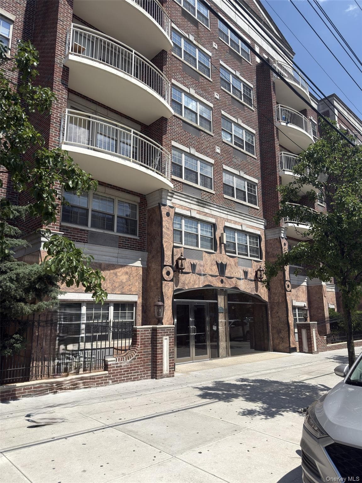 38-11 108th Street Unit: 3H, Corona