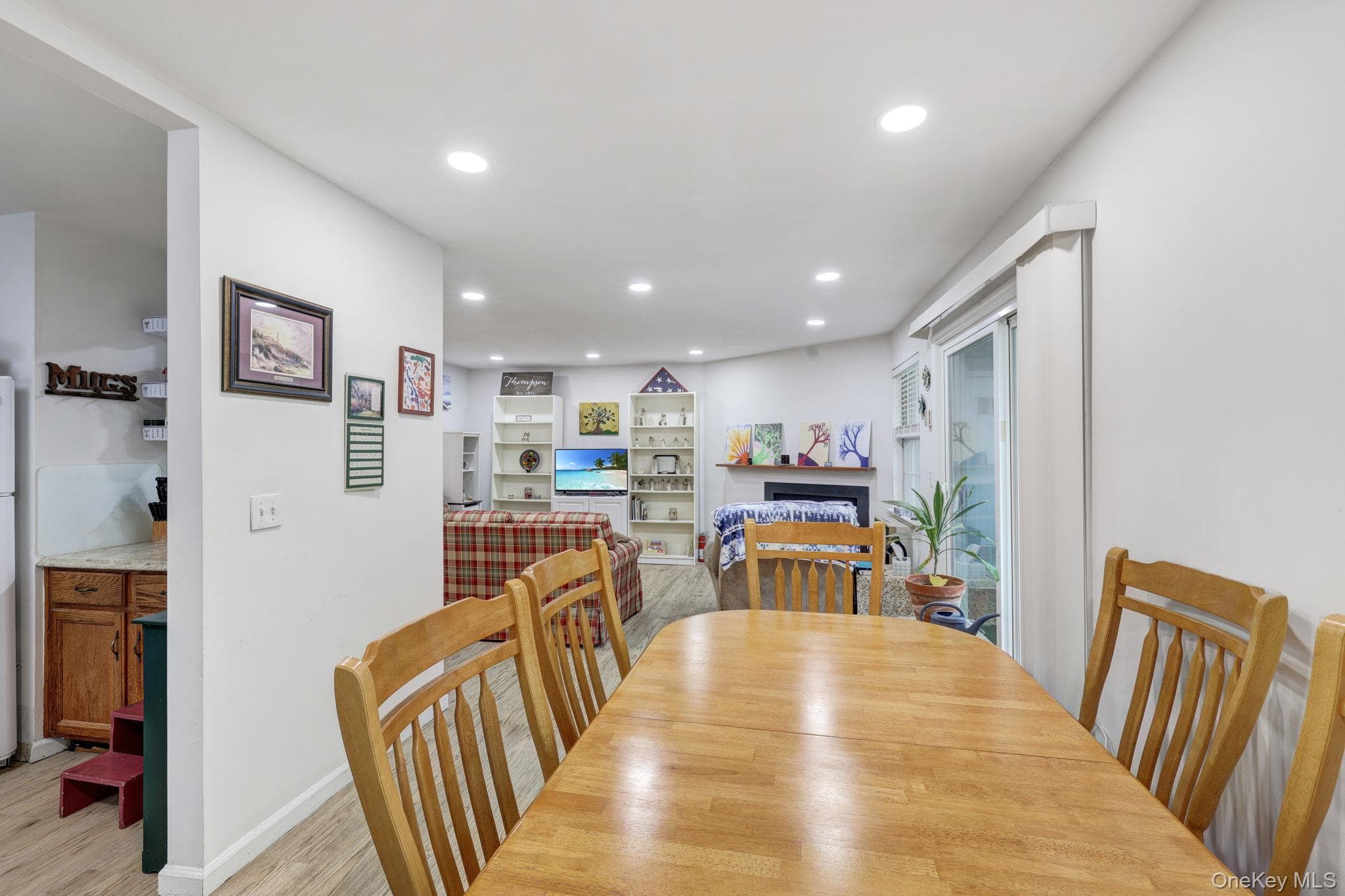 4 Lexington Hill Unit: 3 thumbnail 9