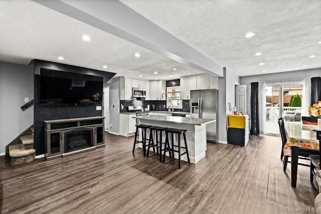 607 N Monroe Avenue thumbnail 4