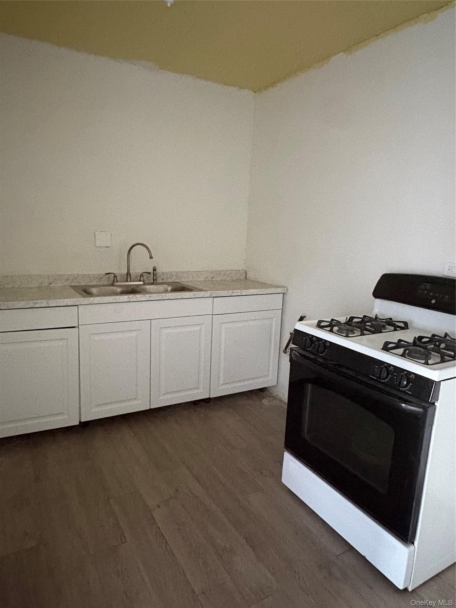 3121 Middletown Road Unit: 1G thumbnail 14
