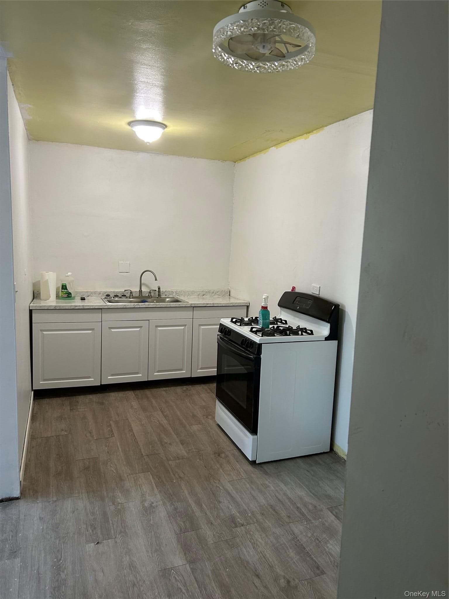 3121 Middletown Road Unit: 1G thumbnail 13