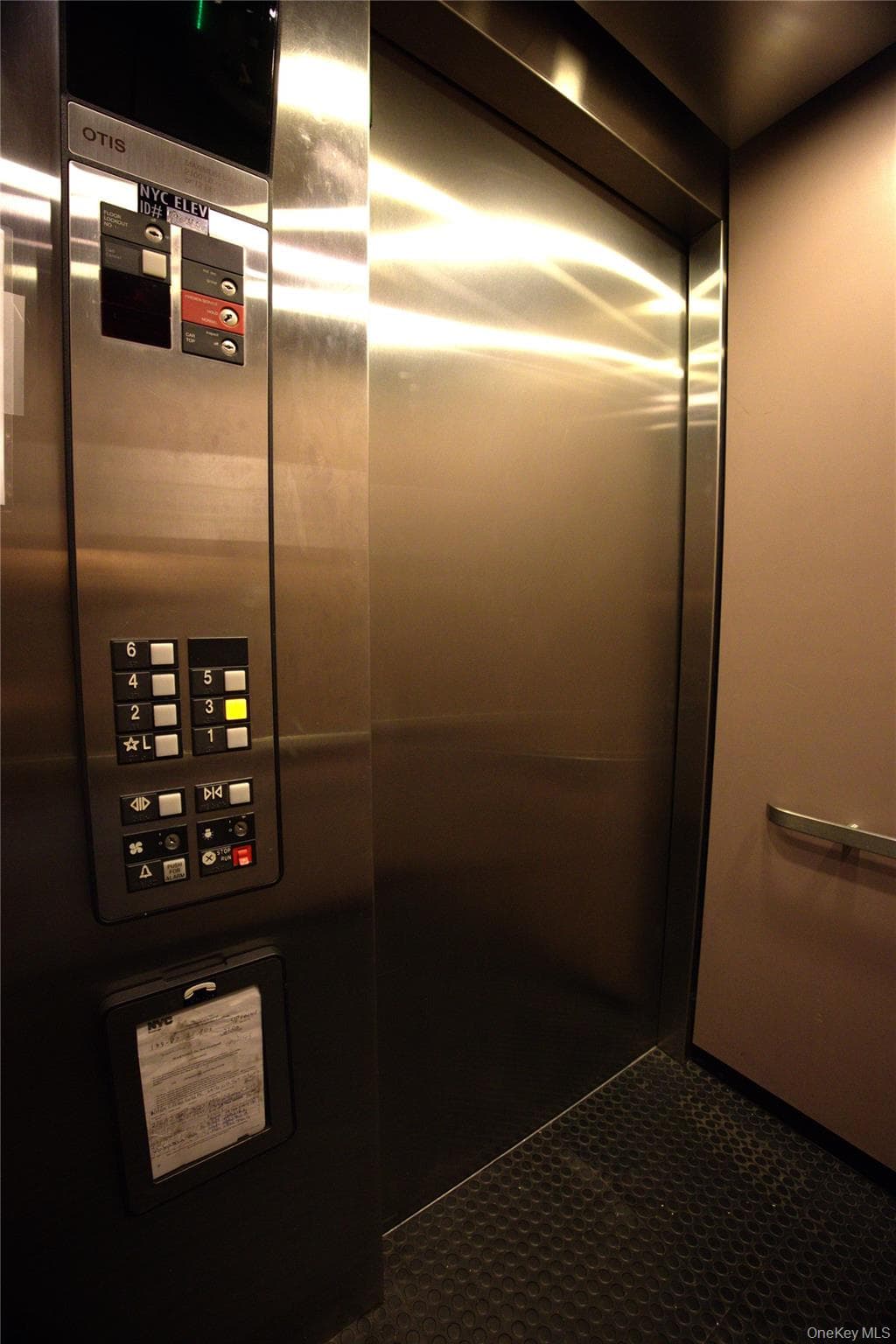 13987 35th Avenue Unit: 3C thumbnail 5