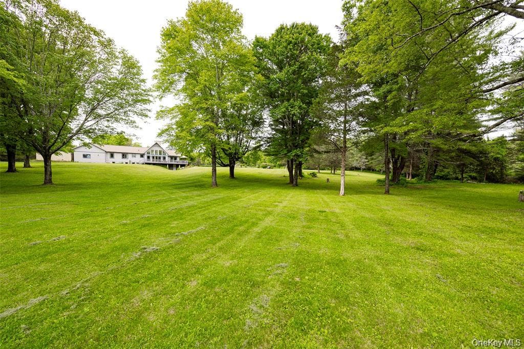 129 Clinton Corners Road thumbnail 36