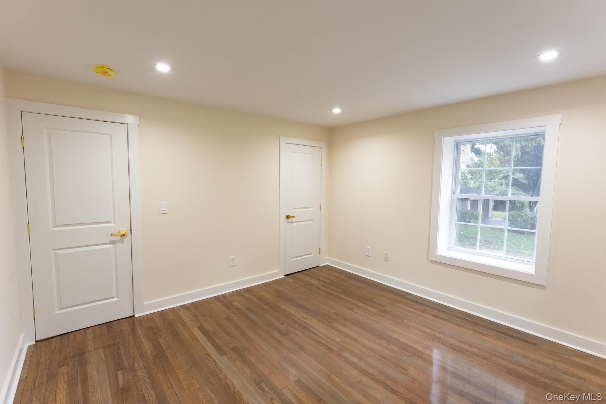138 Myrtle Avenue thumbnail 31