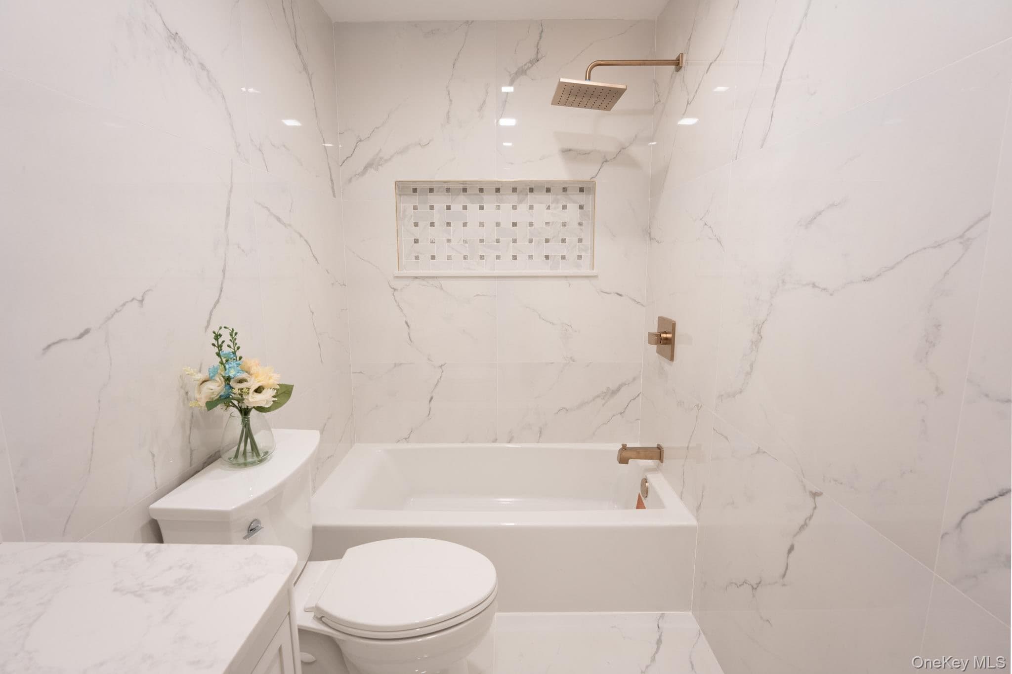 138 Myrtle Avenue thumbnail 34