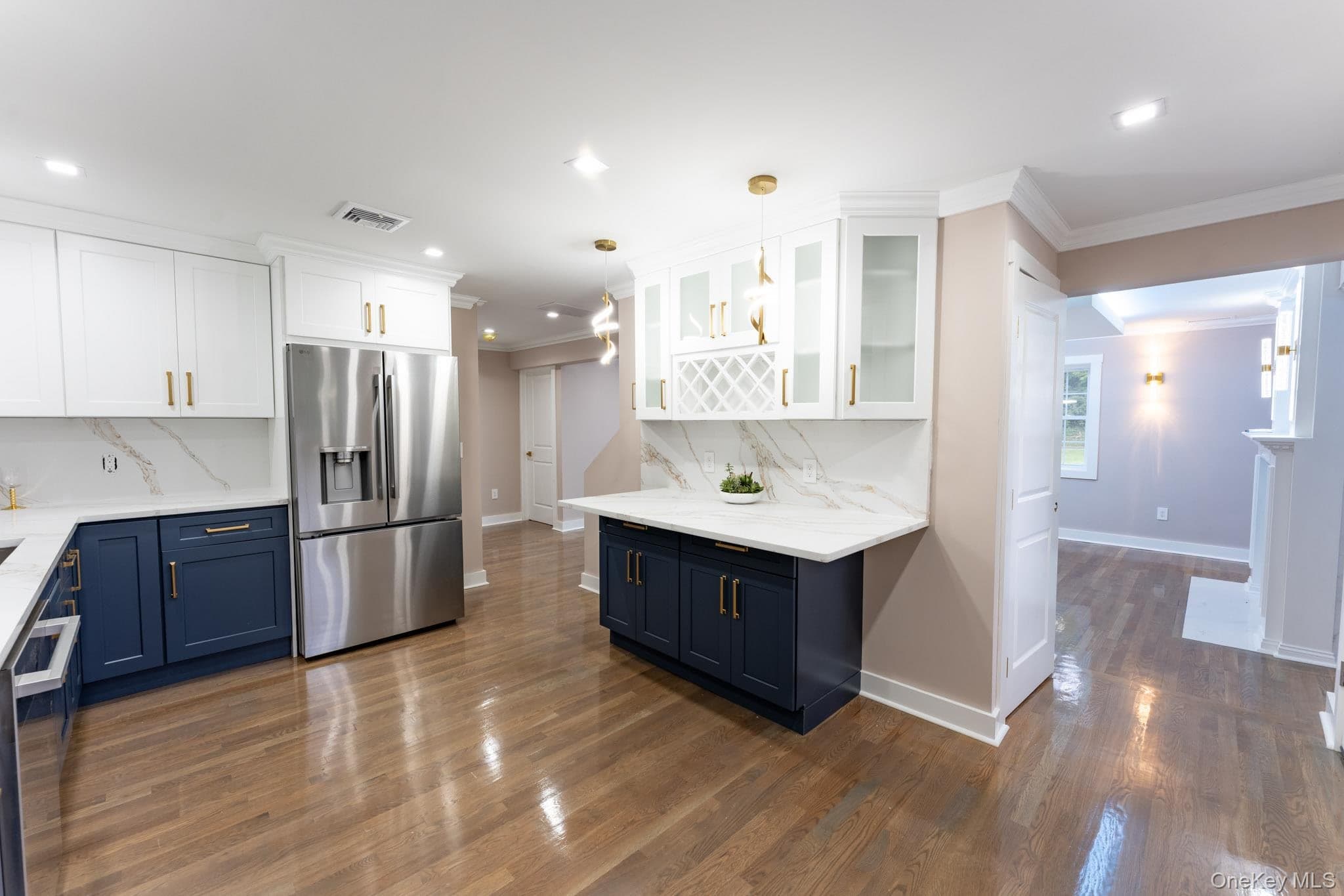 138 Myrtle Avenue thumbnail 25