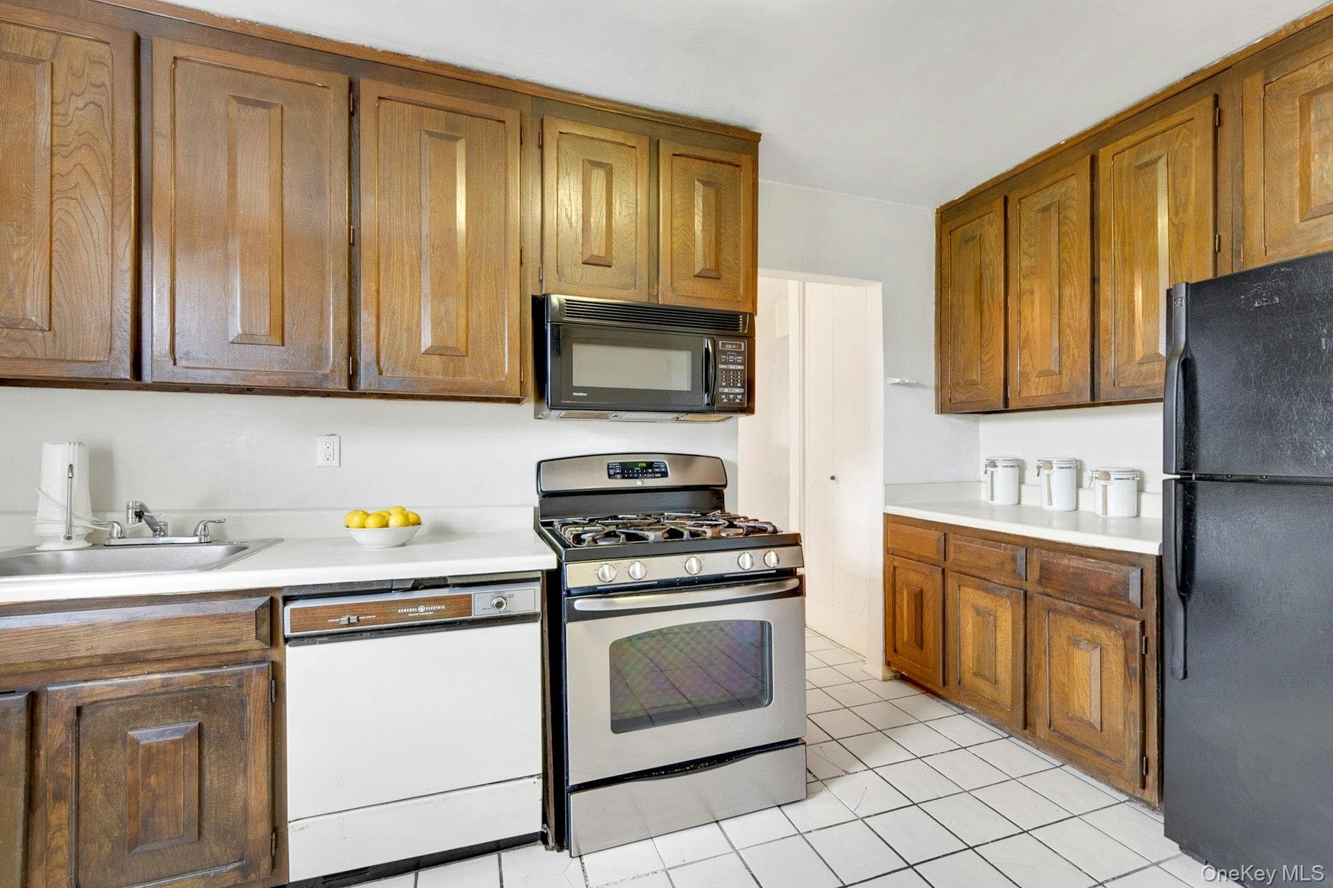 11 Balint Drive Unit: 745 thumbnail 12