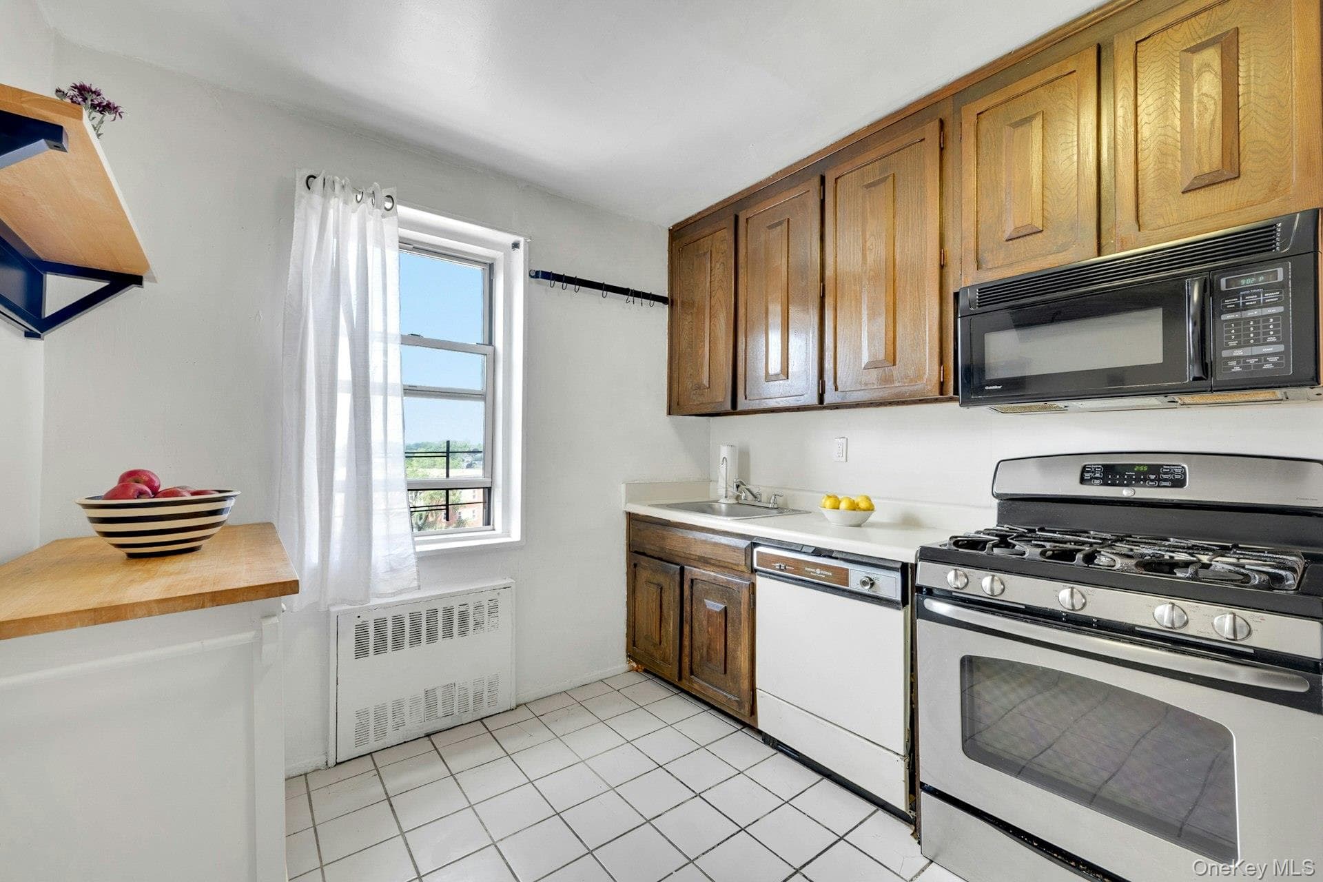 11 Balint Drive Unit: 745 thumbnail 10
