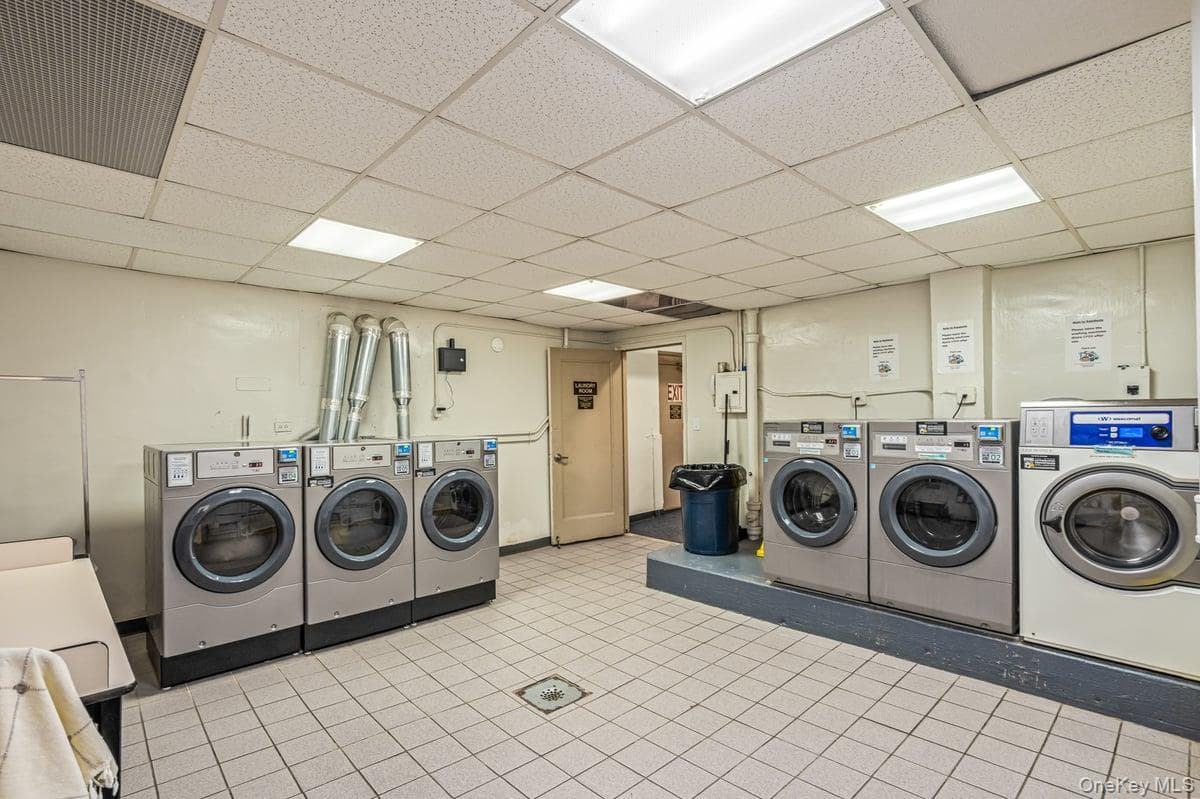 162-01 Powells Cove Boulevard Unit: 3N thumbnail 16