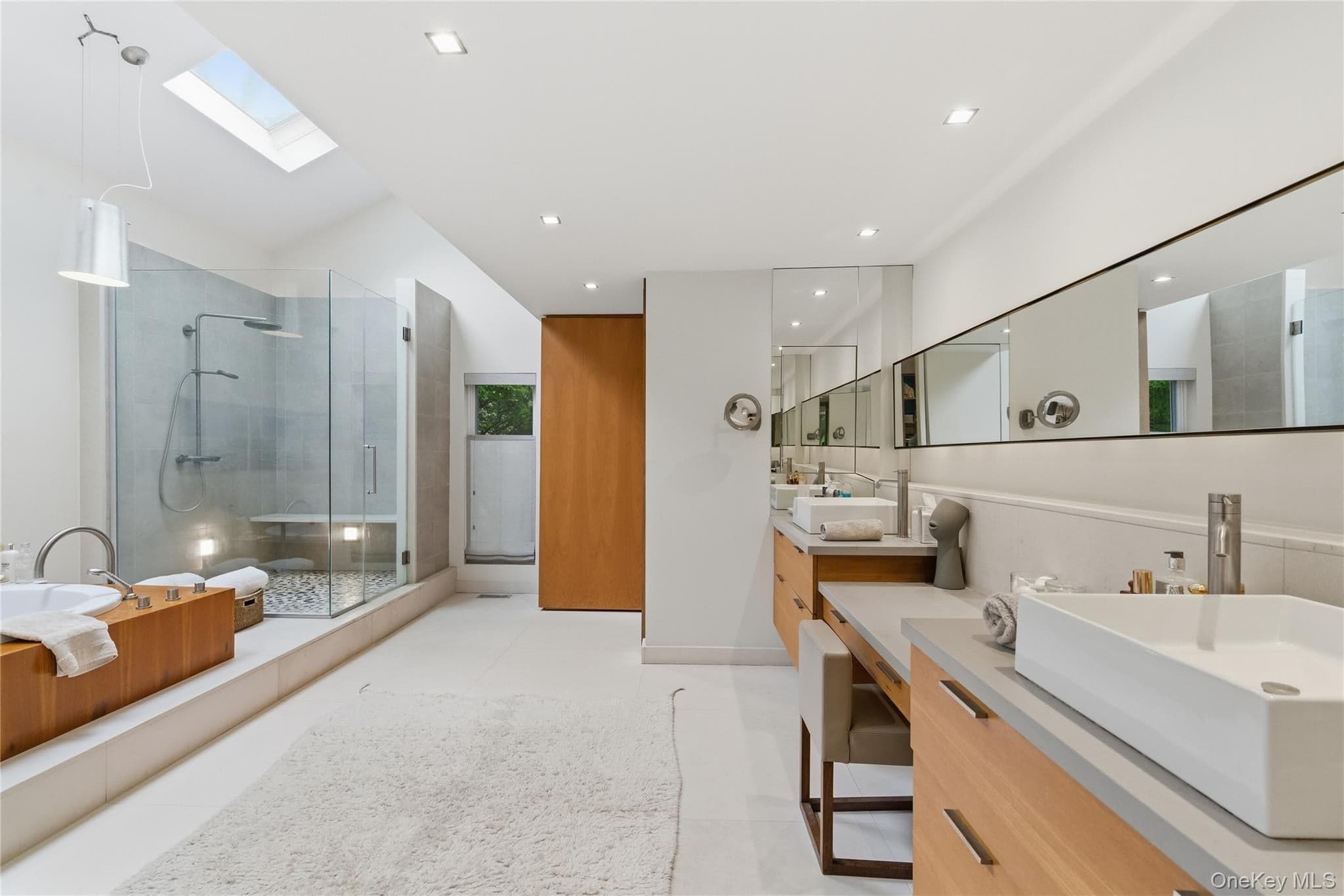 93 Hoaglands Lane thumbnail 19