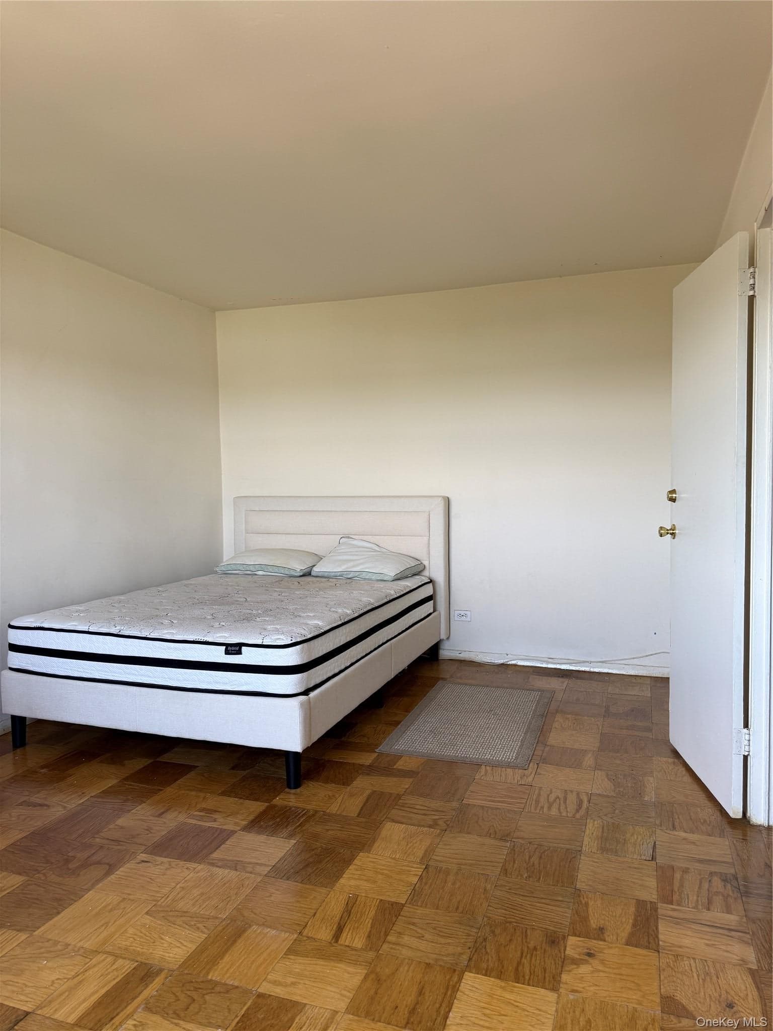 61-20 Grand Central Parkway Unit: A 1205 thumbnail 23