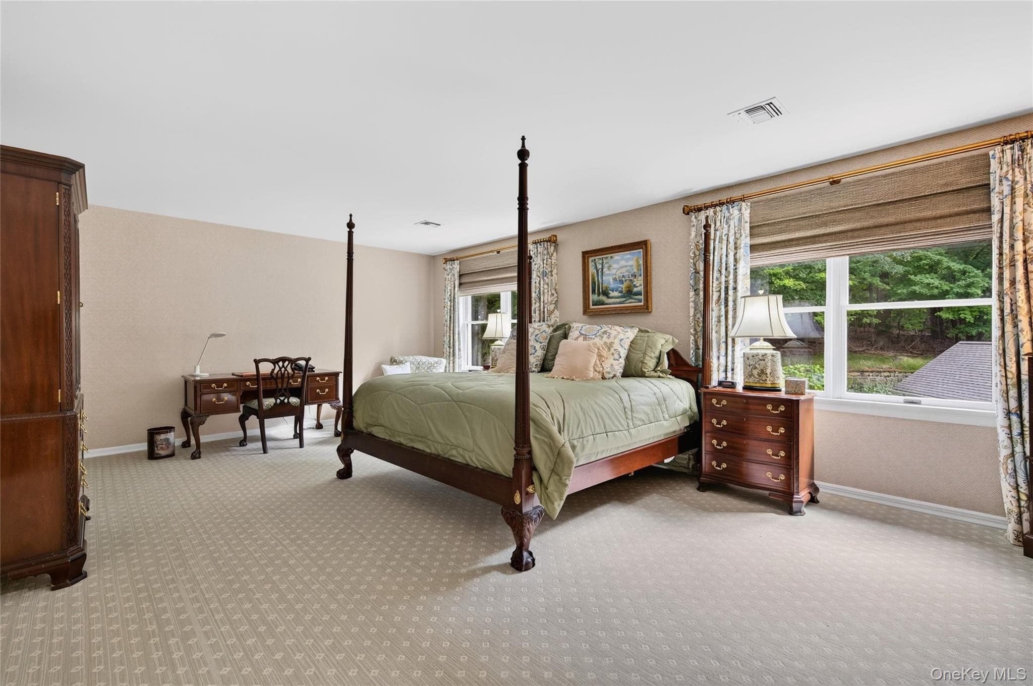 136 Cove Neck Road thumbnail 12
