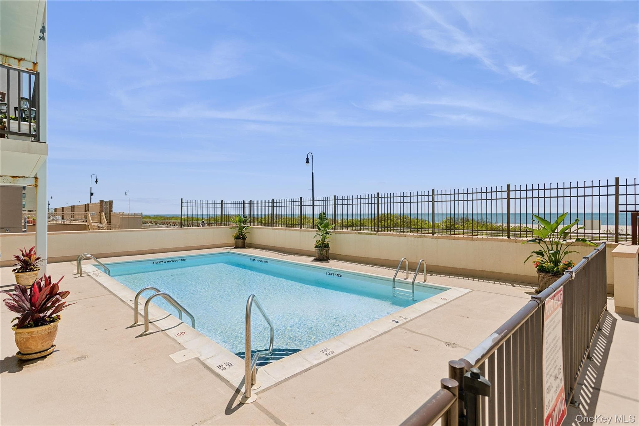 420 Shore Road Unit: 5E, Long Beach