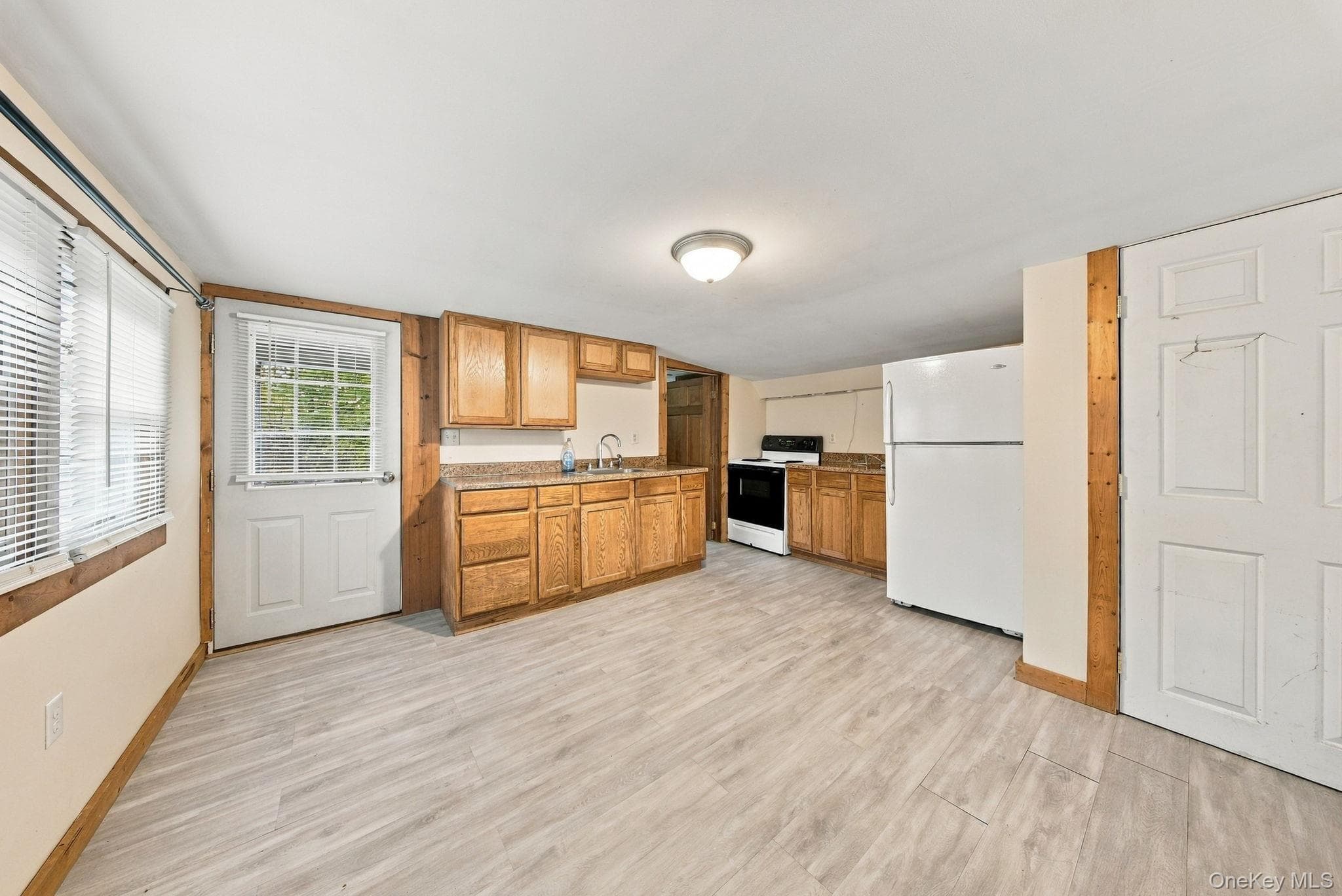 1053 Burlingham Road thumbnail 38