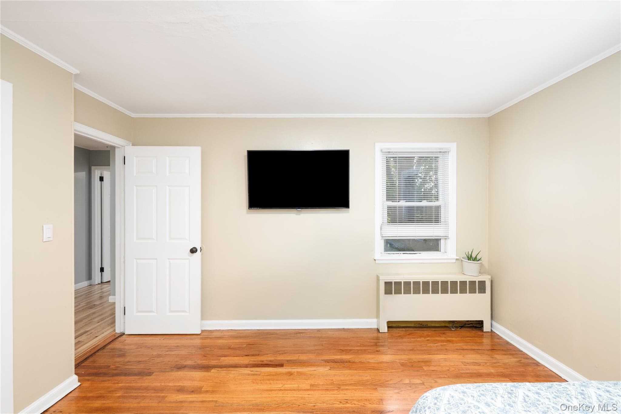 718 Hill Drive thumbnail 14