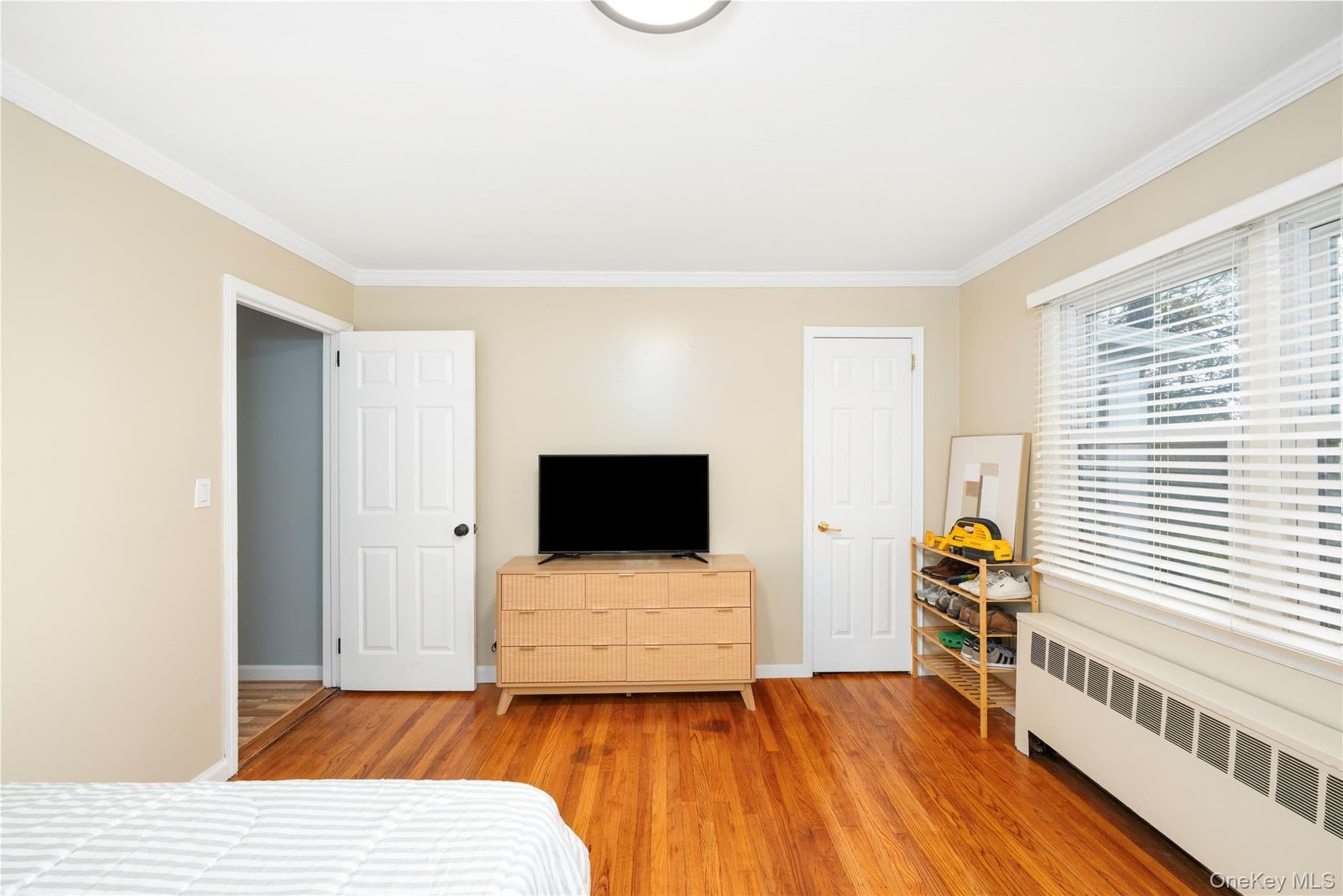 718 Hill Drive thumbnail 12