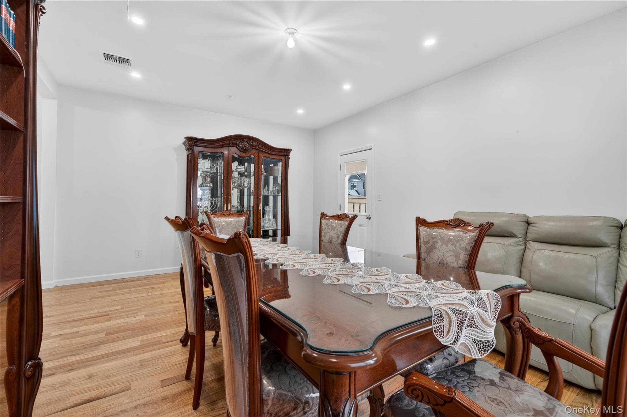3 Melitz St Unit: 201 thumbnail 11