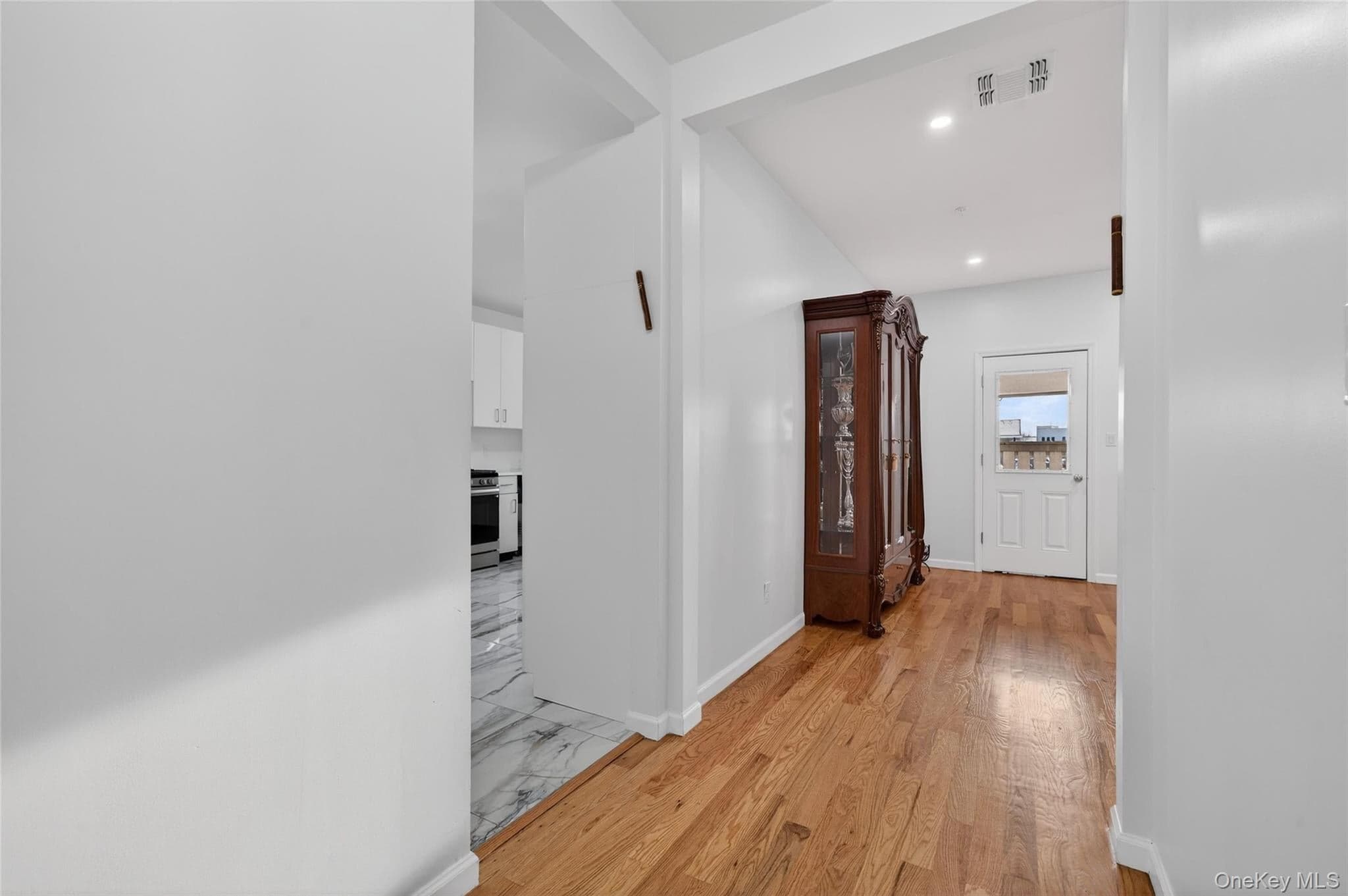 3 Melitz St Unit: 201 thumbnail 12