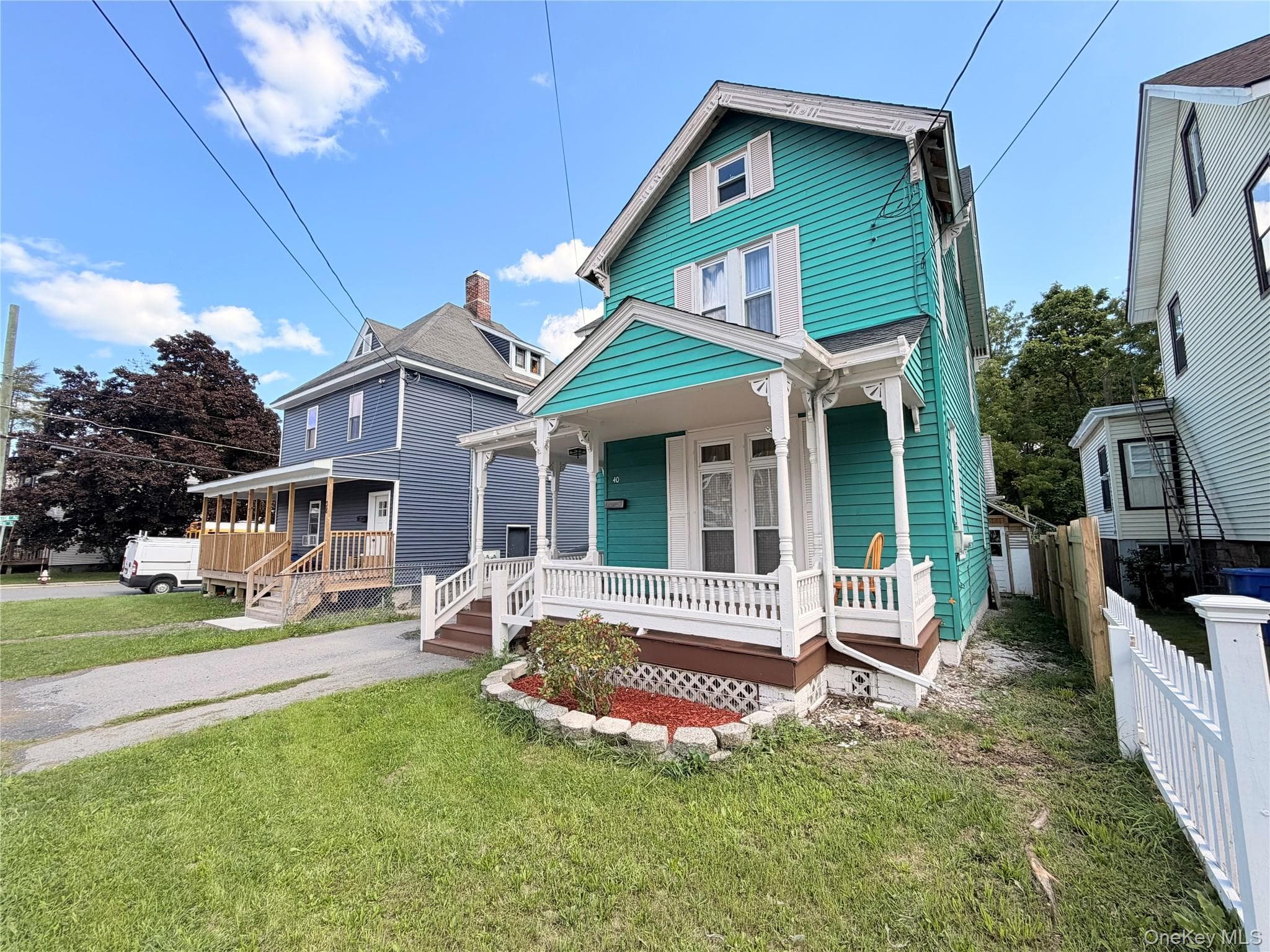 40 Academy Avenue thumbnail 3