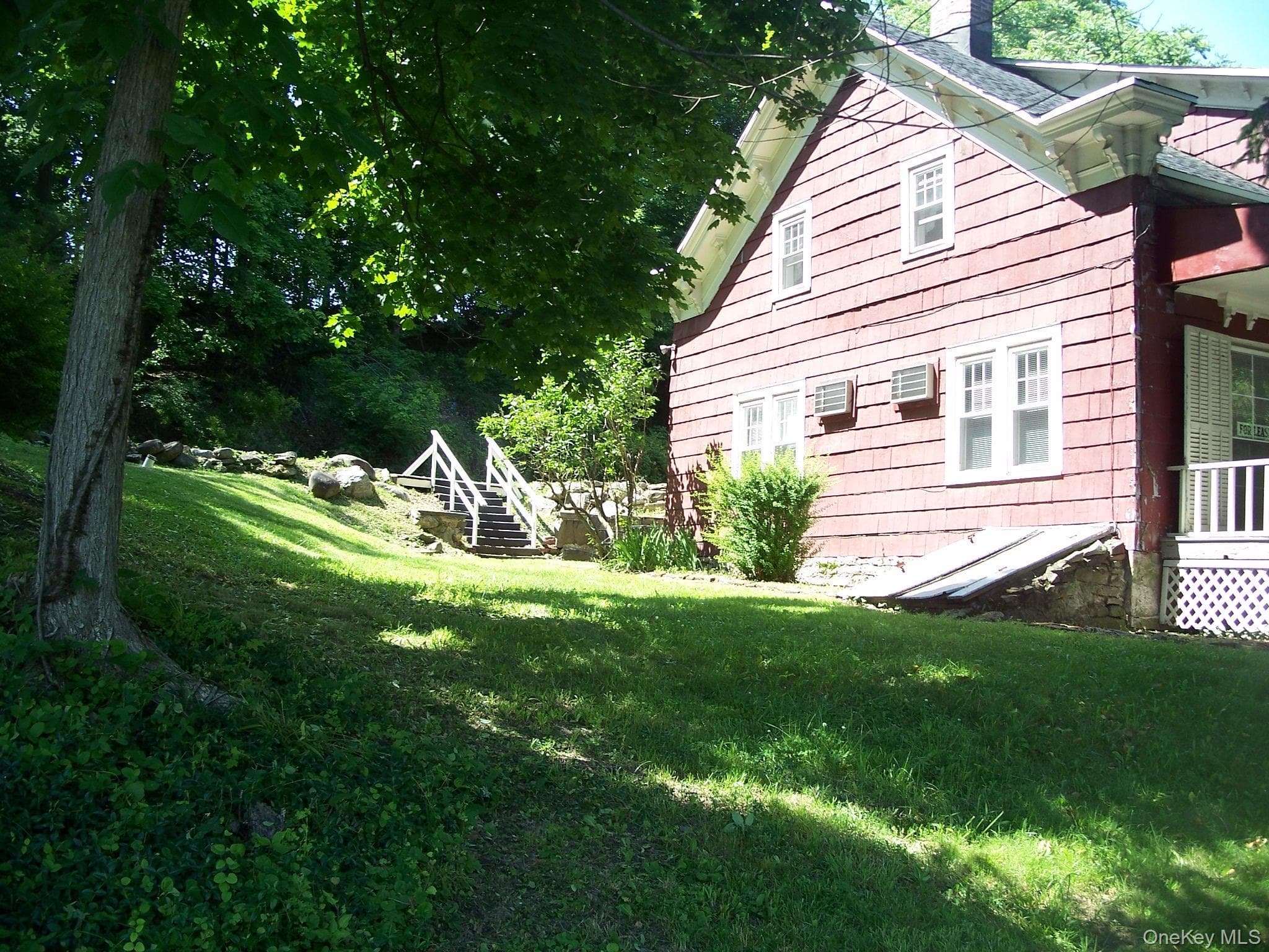 244 Greenwich Avenue thumbnail 5