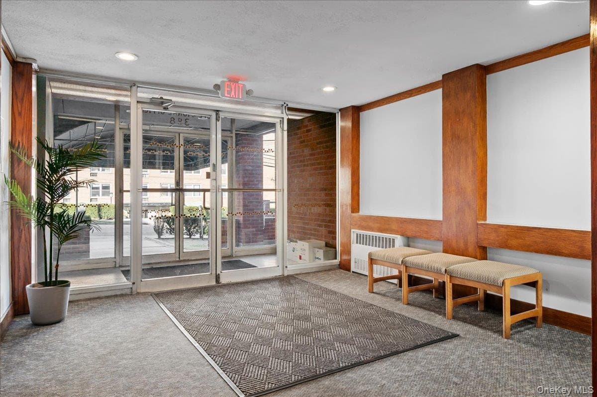 388 Westchester Avenue Unit: 1E thumbnail 2