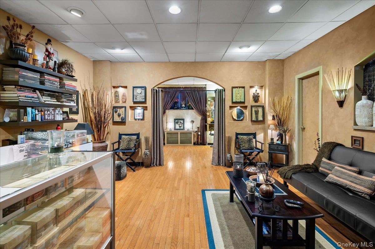 388 Westchester Avenue Unit: 1E thumbnail 7