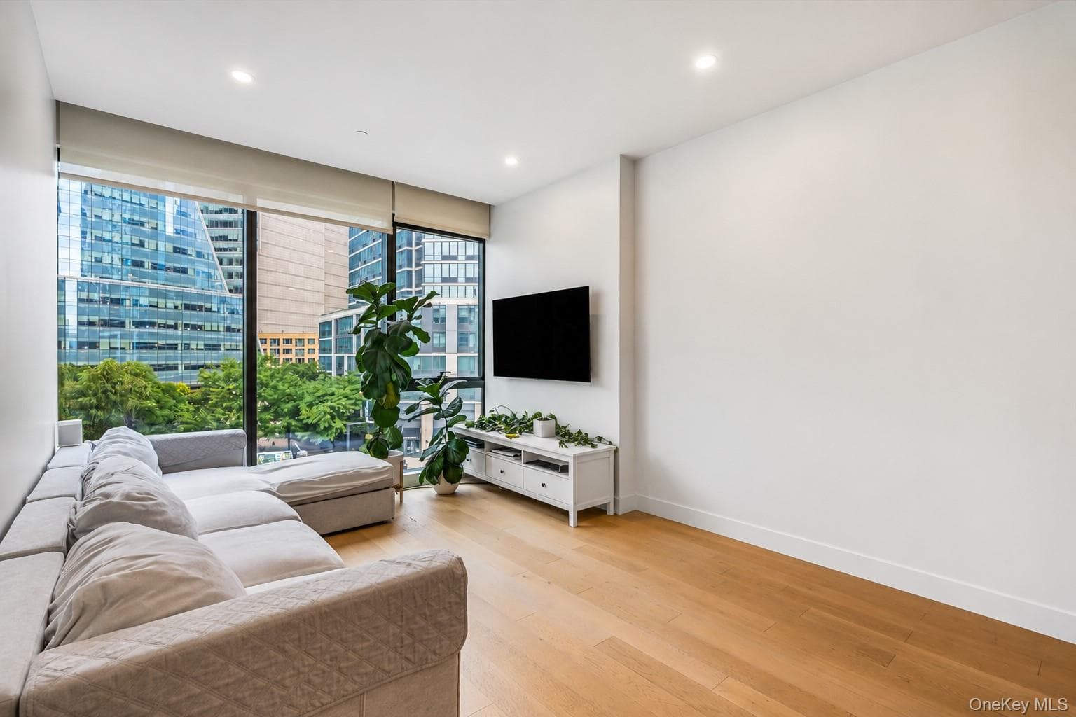4507 Court Square Unit: 4B thumbnail 6