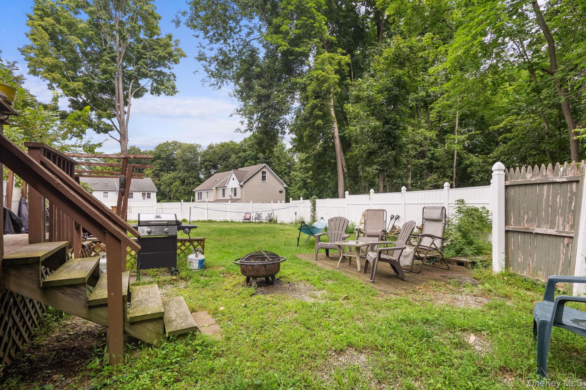 8 Wells Woods Lane thumbnail 34