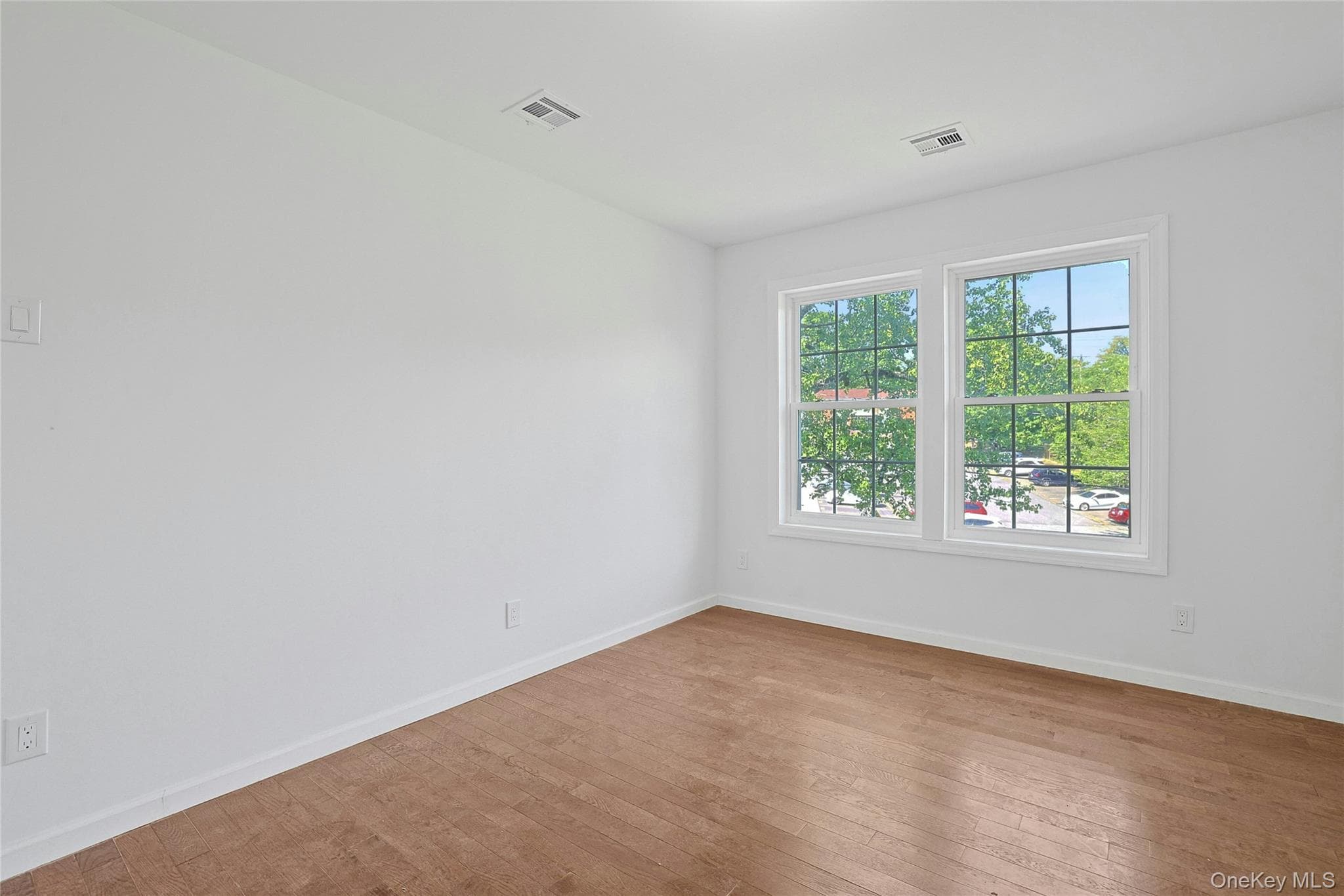 15 Waldron Avenue thumbnail 30