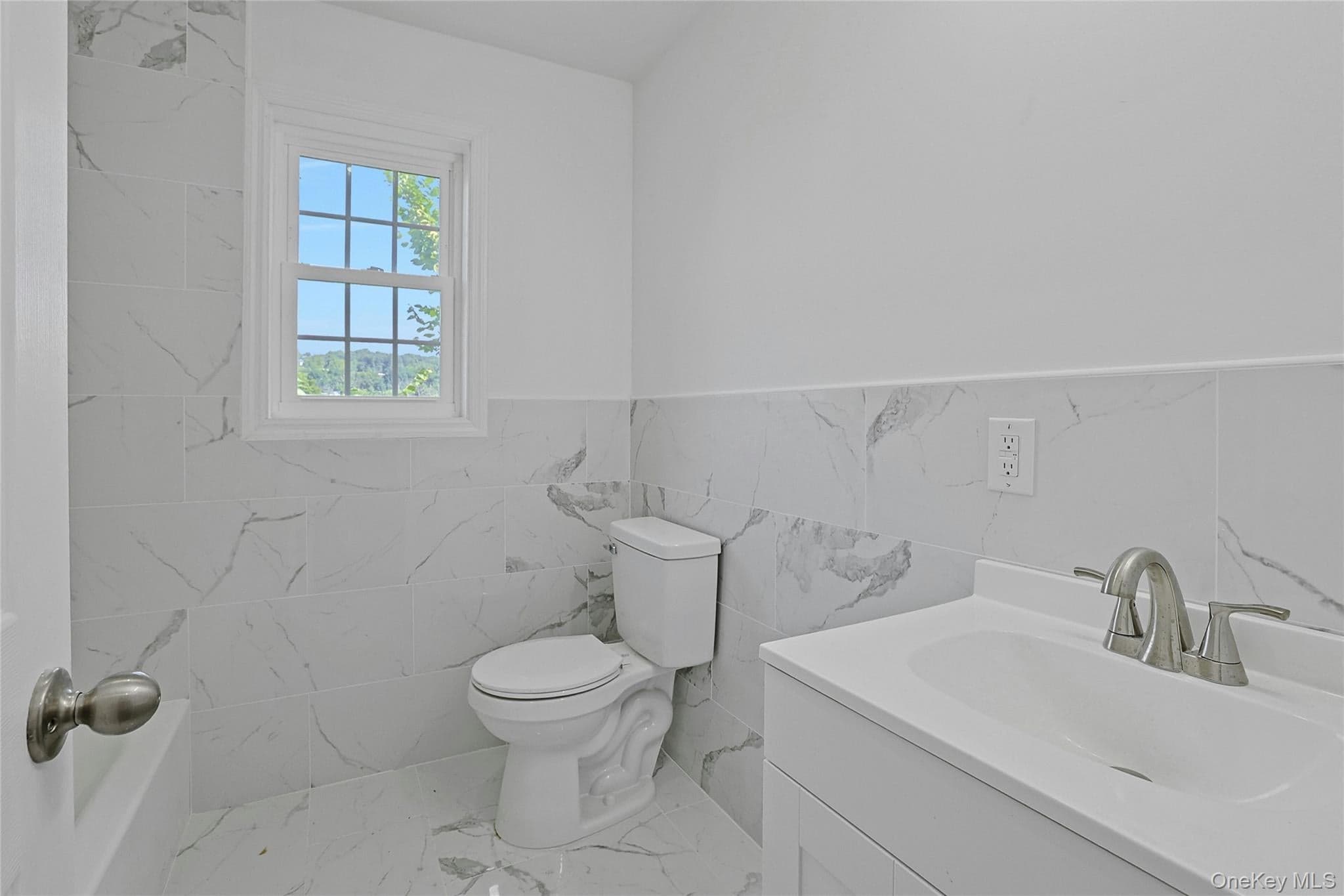 15 Waldron Avenue thumbnail 32