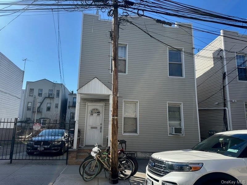 25-44 22 Street thumbnail 3