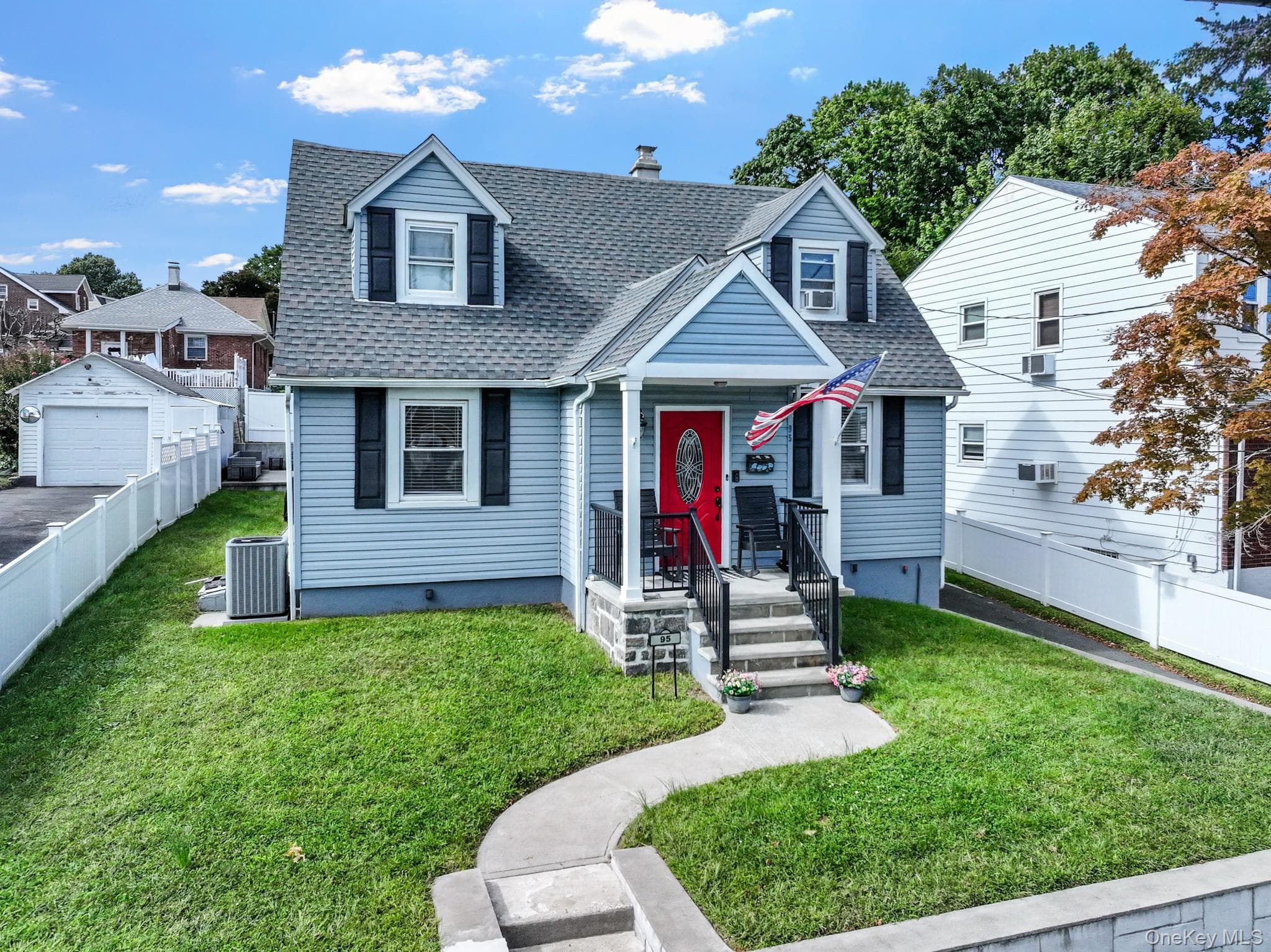 95 aka 93 Sumner Avenue thumbnail 3