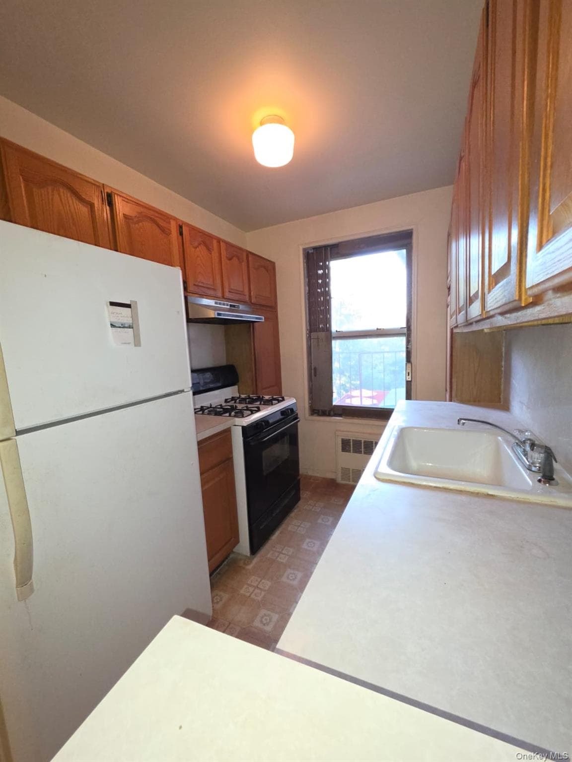 679 W 239th ST Unit: 3E thumbnail 8