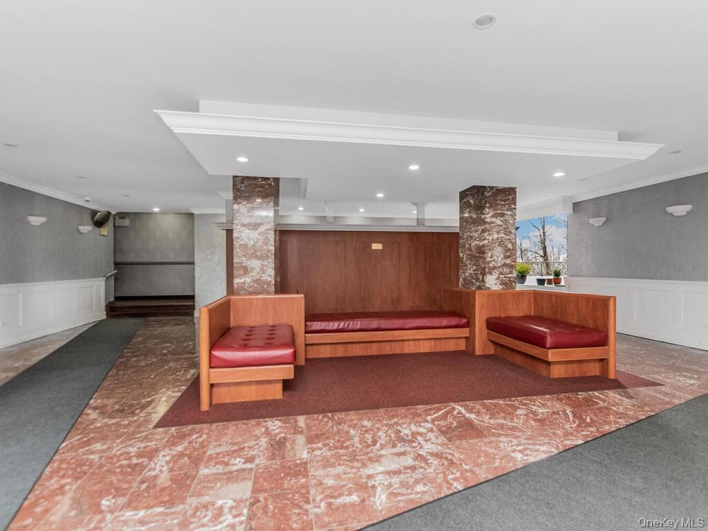 679 W 239th ST Unit: 3E thumbnail 14