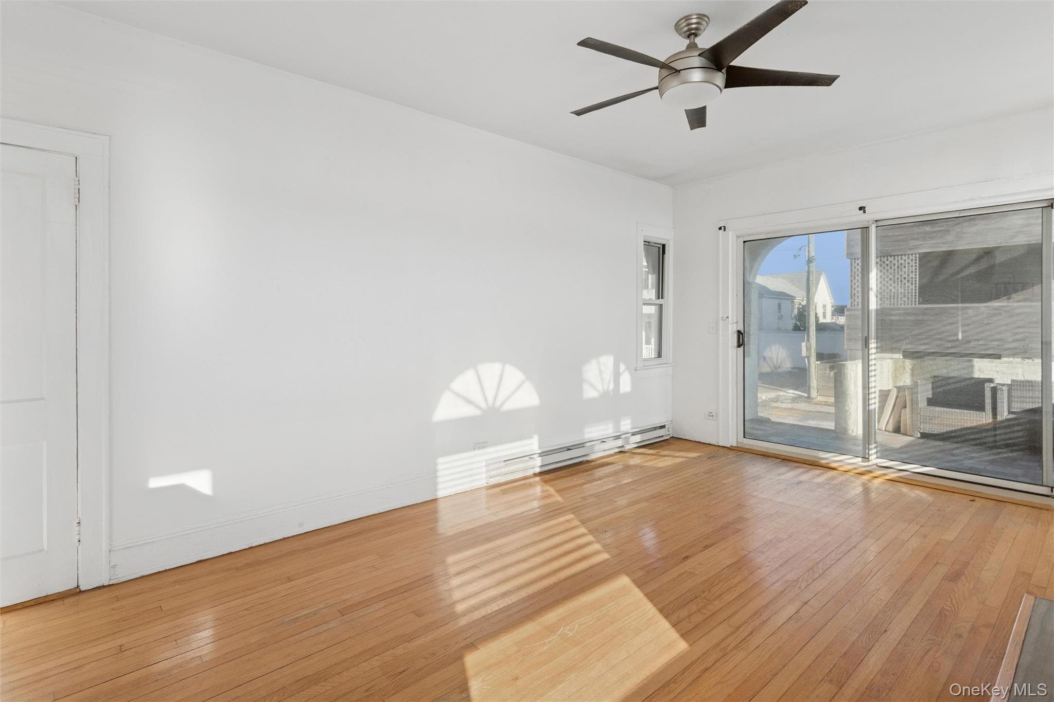 23 Troy Avenue thumbnail 23