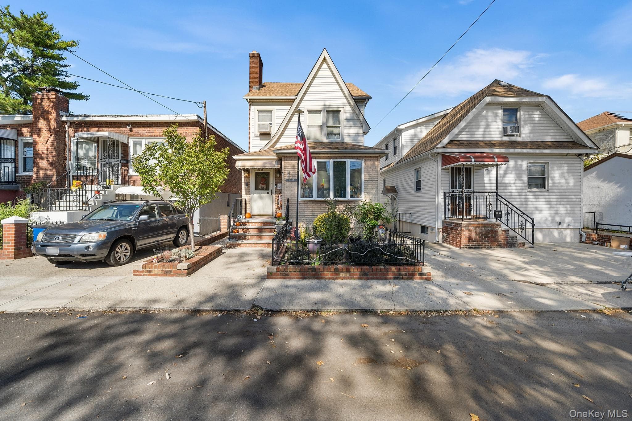 12607 7th Avenue, College Point