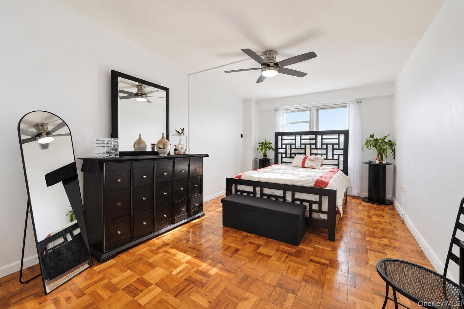 1841 Central Park Ave AVE Unit: 11F thumbnail 8