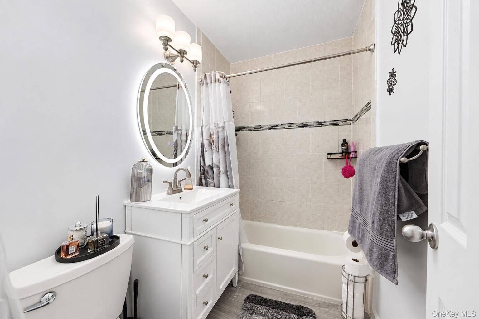1841 Central Park Ave AVE Unit: 11F thumbnail 9