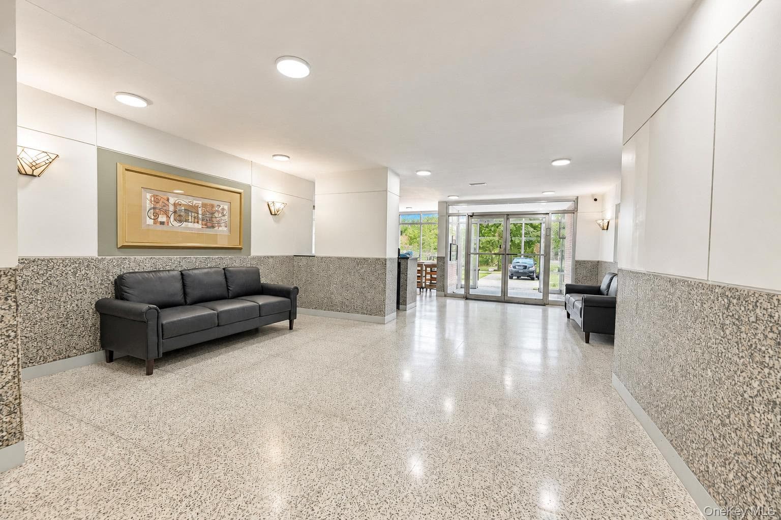 1841 Central Park Ave AVE Unit: 11F thumbnail 21