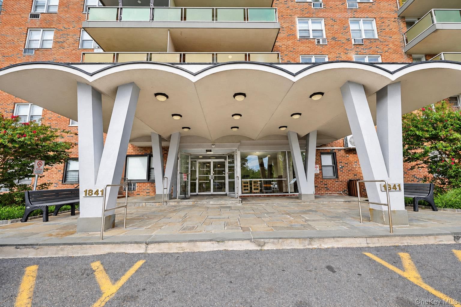 1841 Central Park Ave AVE Unit: 11F, Yonkers