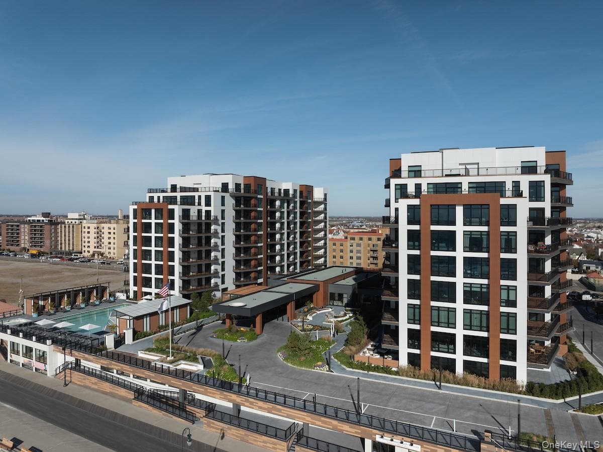 140 Boardwalk Unit: L4B thumbnail 31
