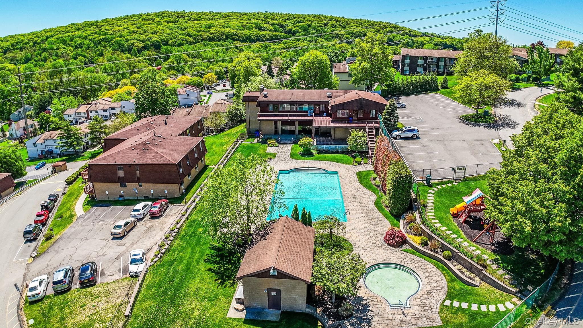 292 Richard Court Unit: 292 thumbnail 25