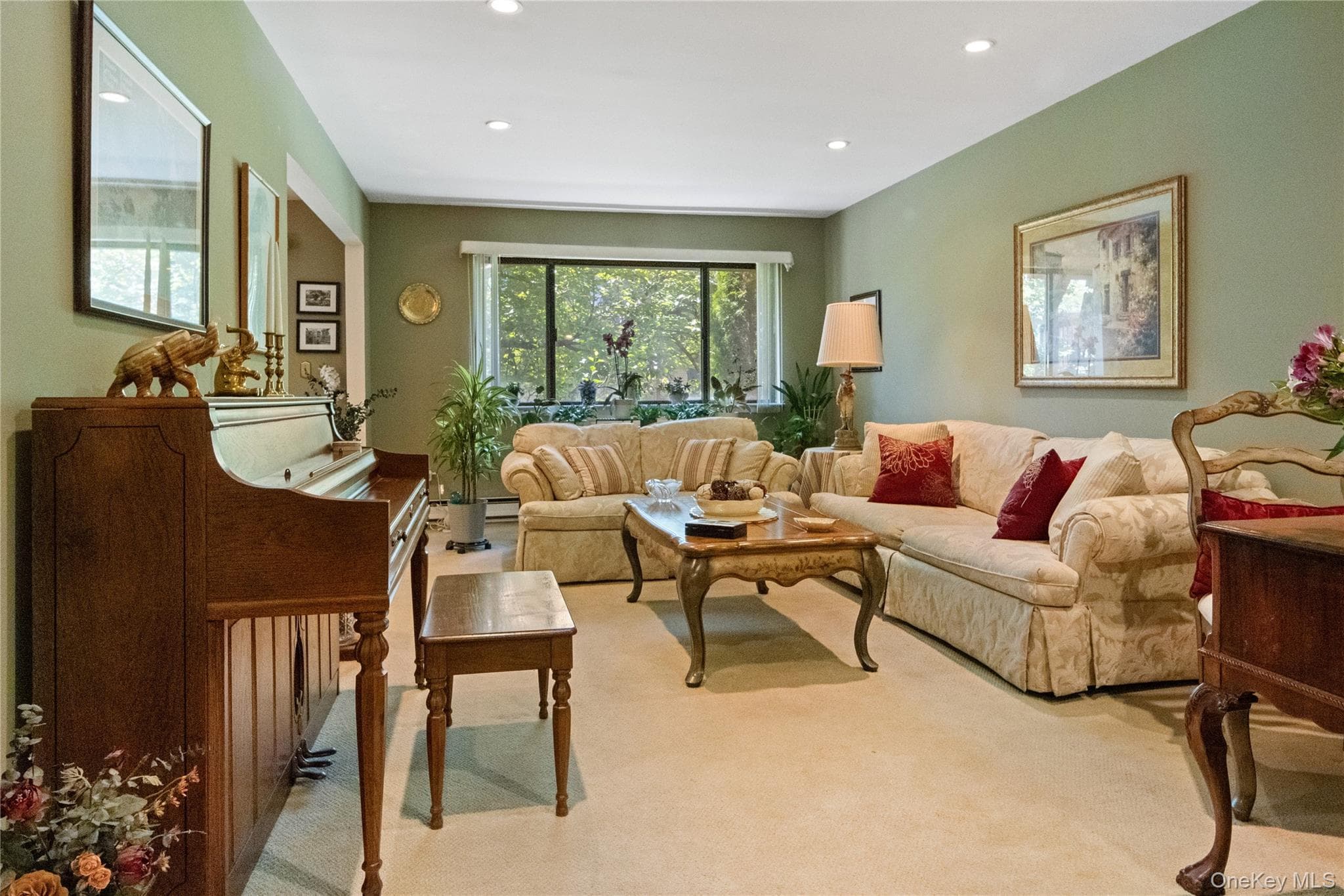 292 Richard Court Unit: 292 thumbnail 6